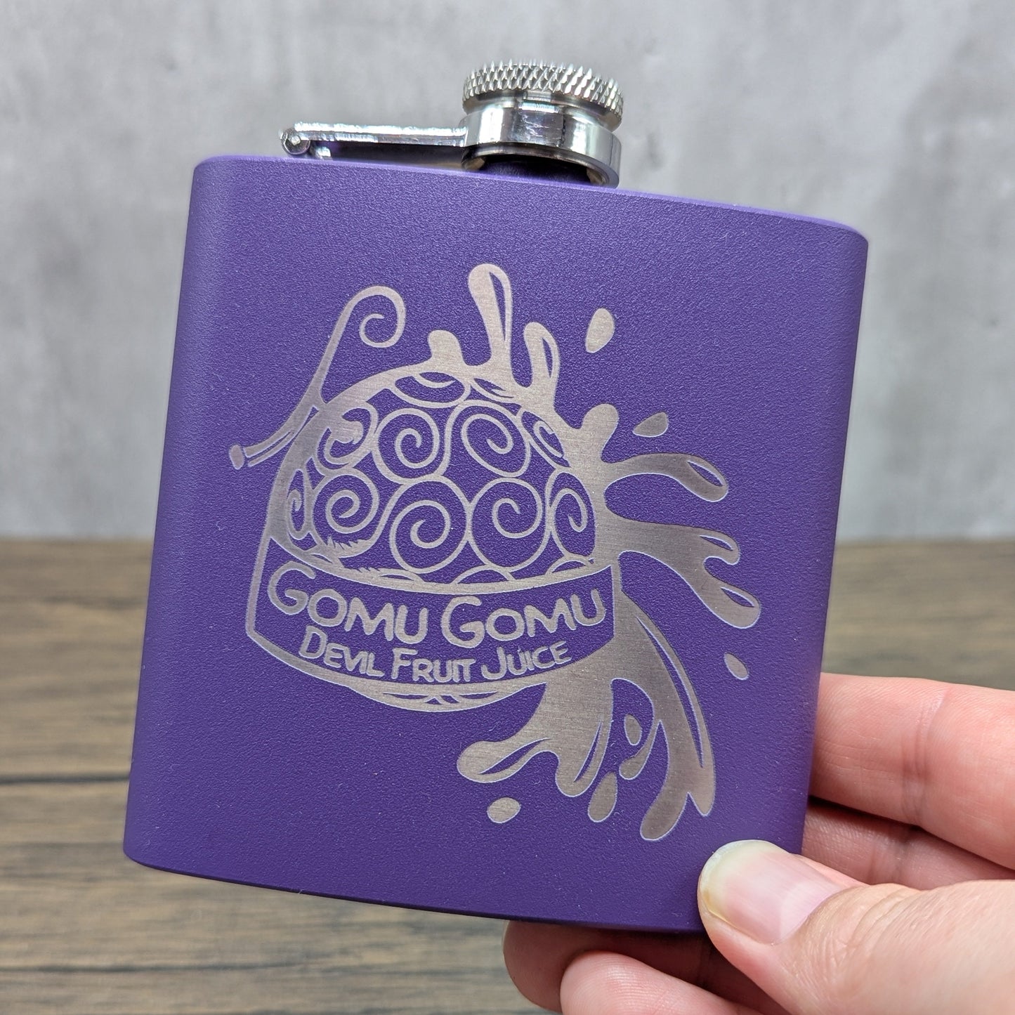 Gomu Gomu leatherette 6oz flask by Hexwood Forge