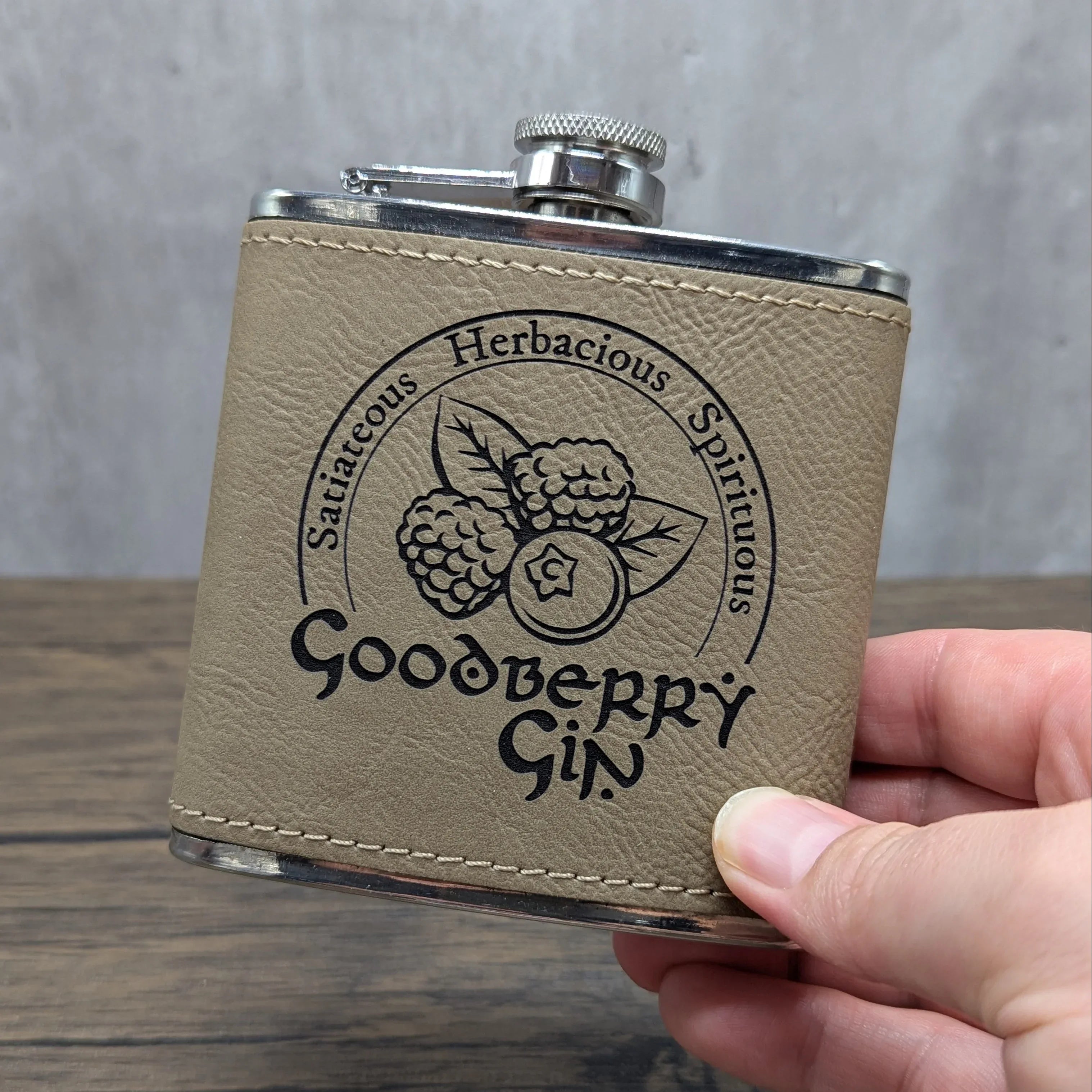 Goodberry Gin - D&D Accessories | Nerdy Flasks – Hexwood Forge